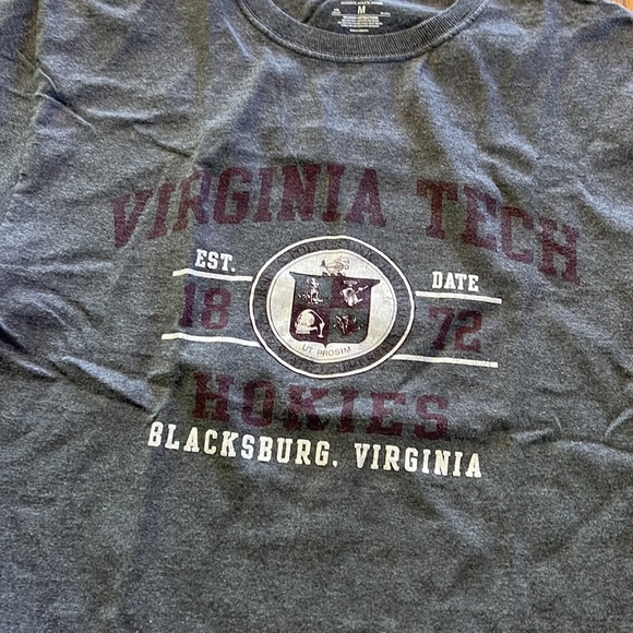 Grey Virginia Tech tshirt - Picture 2 of 5